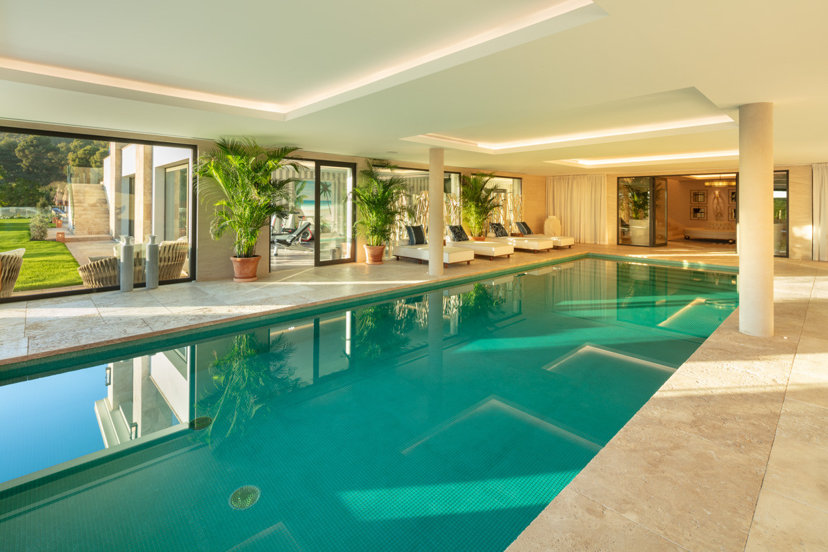 Indoor pool with lounge area