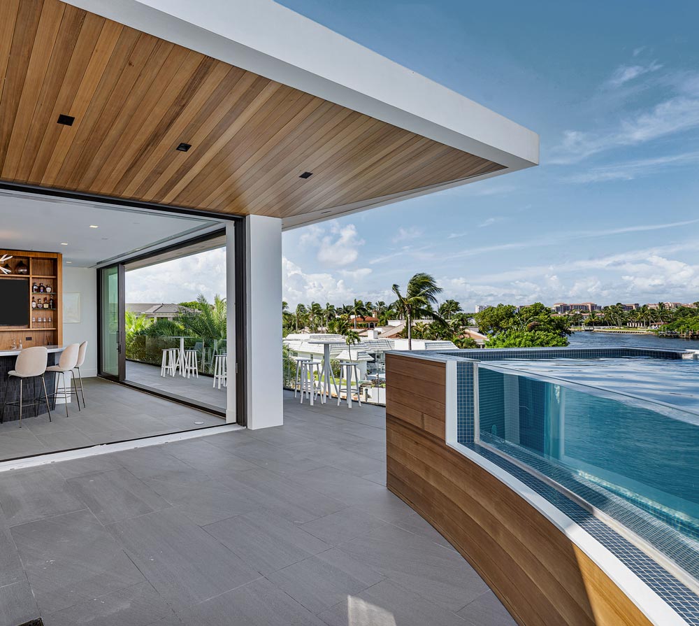 pool outside of the modern house