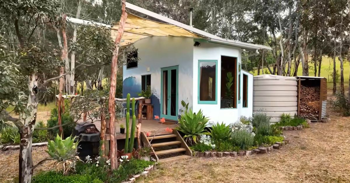 Owners Of This Cozy Tiny Home Built A DIY Masterpiece You Gotta Check Out
