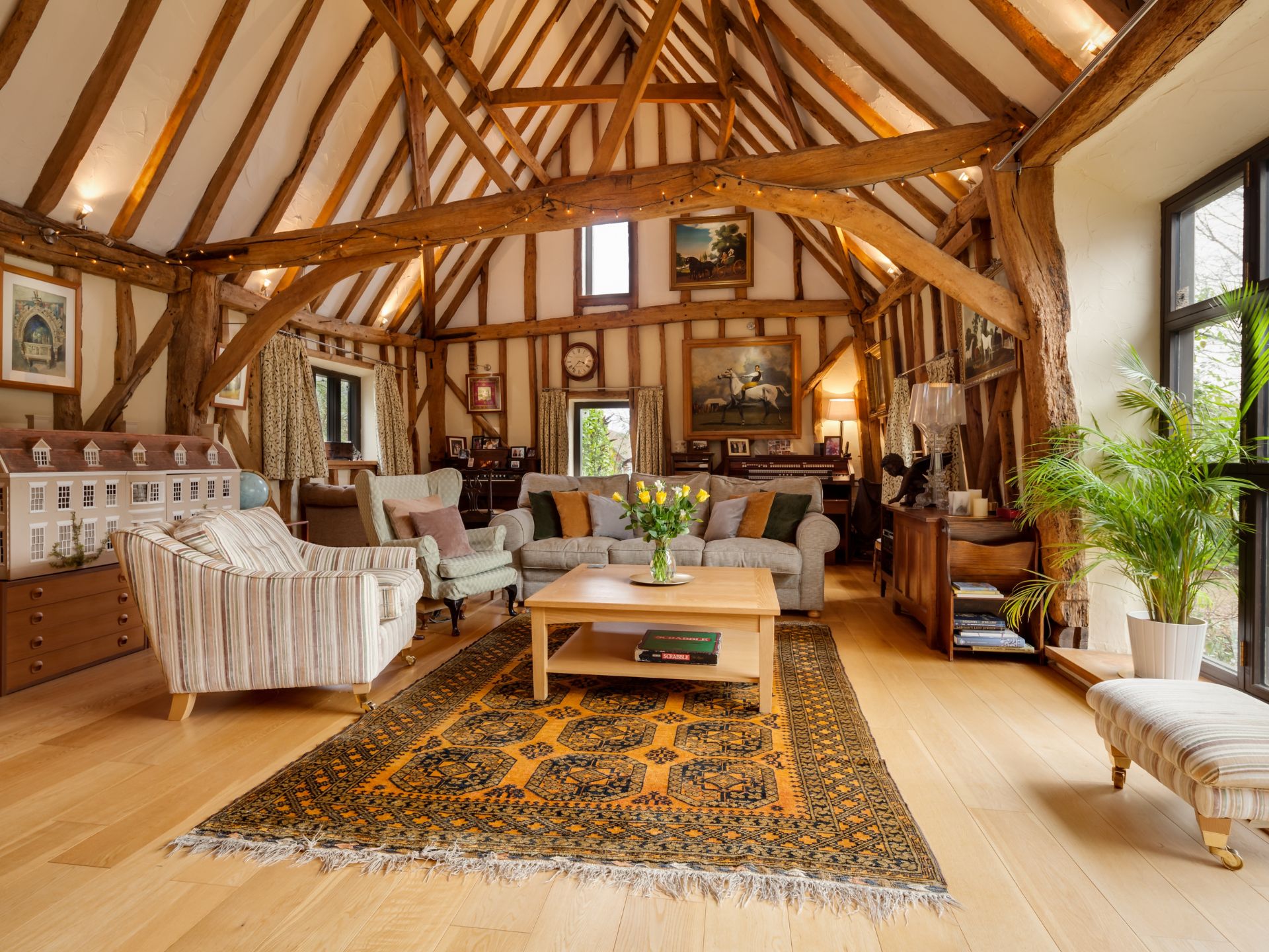 Living room with wooden beams