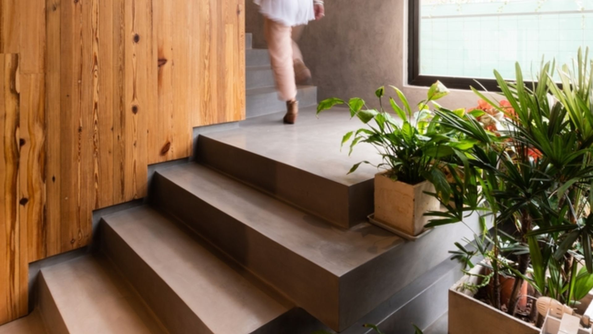 cool modern concrete stairs in the house