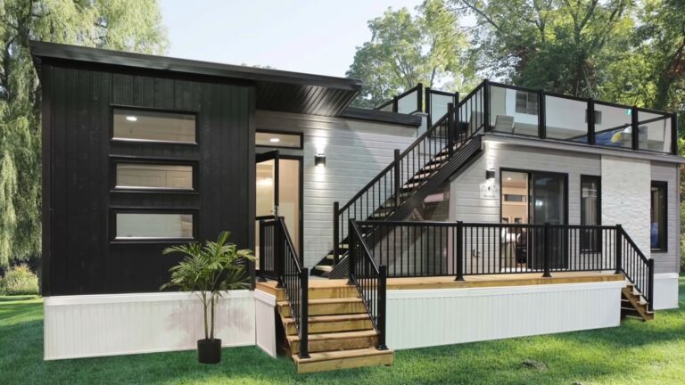 Frontyard of Black Diamond with a terrace and a porch
