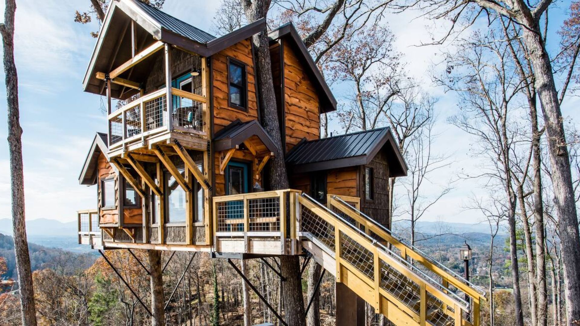 treehouse cabin in asheville