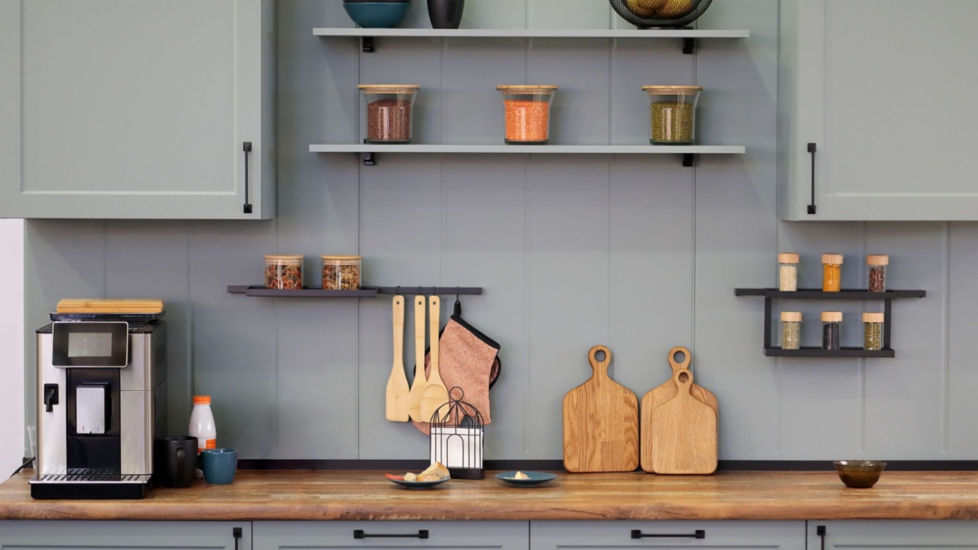 modern light grey kitchen with some details