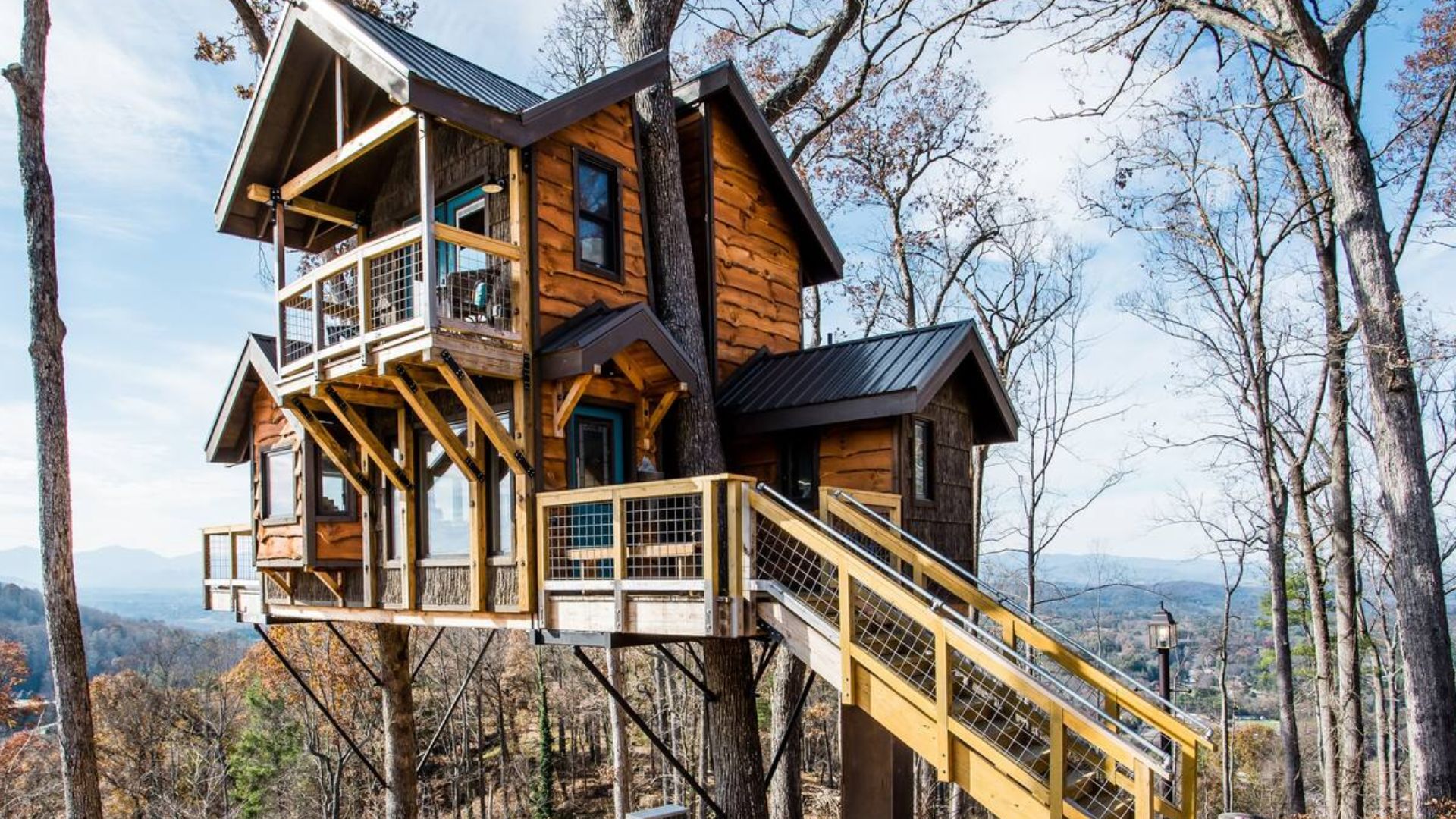 treehouse cabin in asheville