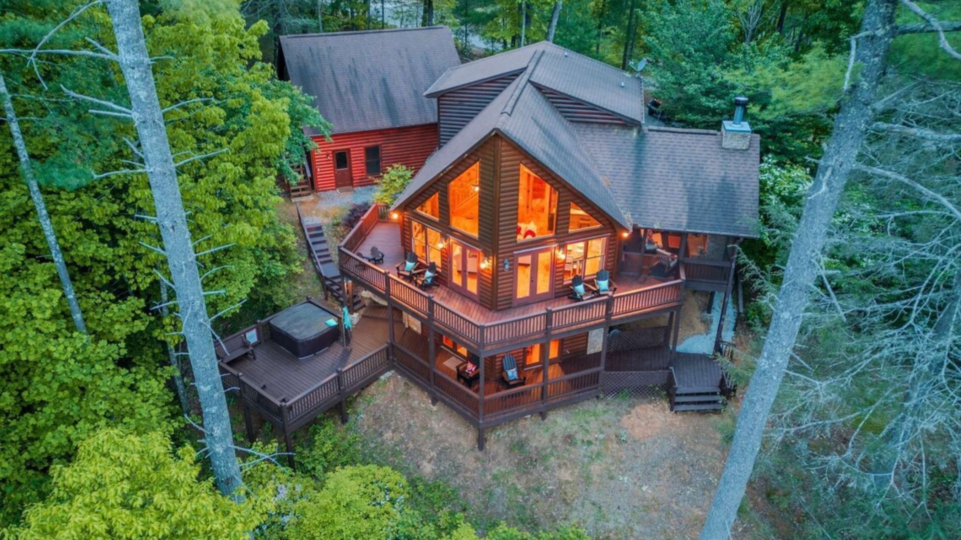 photo from above of the cabin