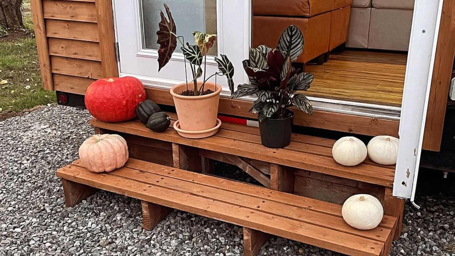 steps into the THOW with fall decor