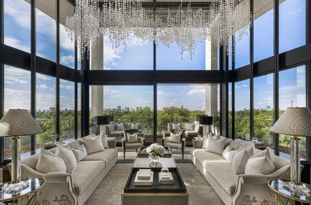 View of 15 World’s Most Lavish Penthouses And Your Once In A Lifetime Chance To ...
