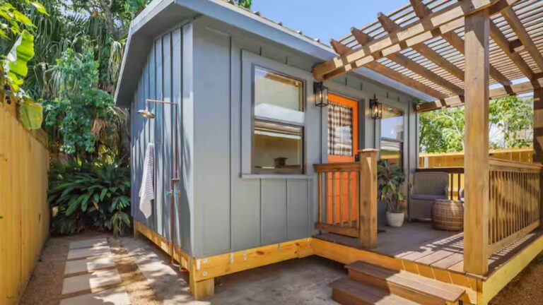 Tiny blue home