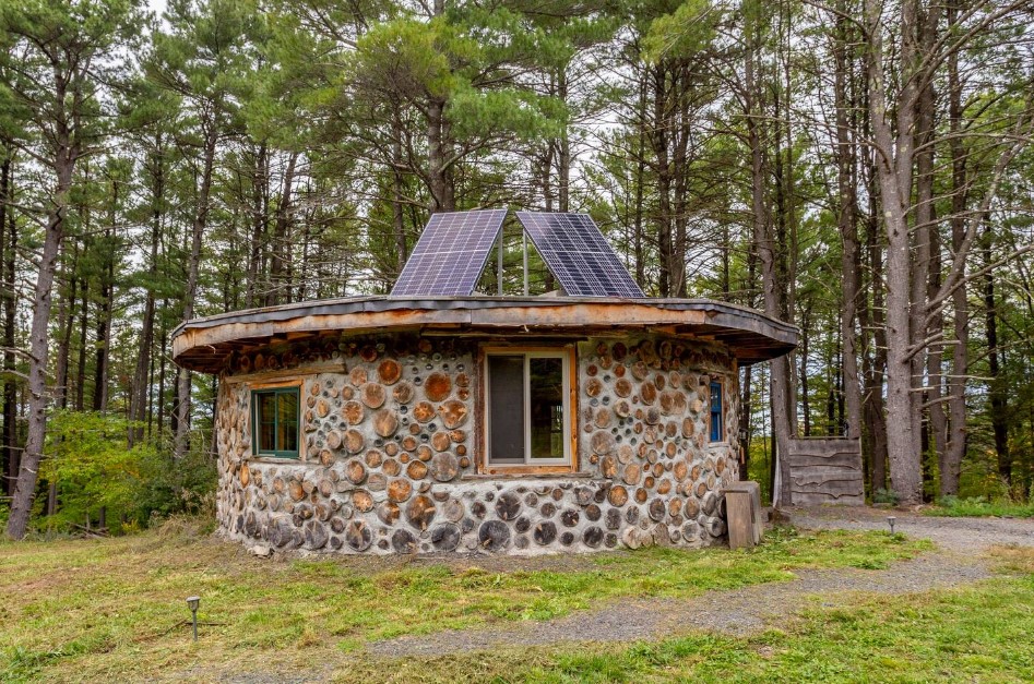 round eco home with solar grids