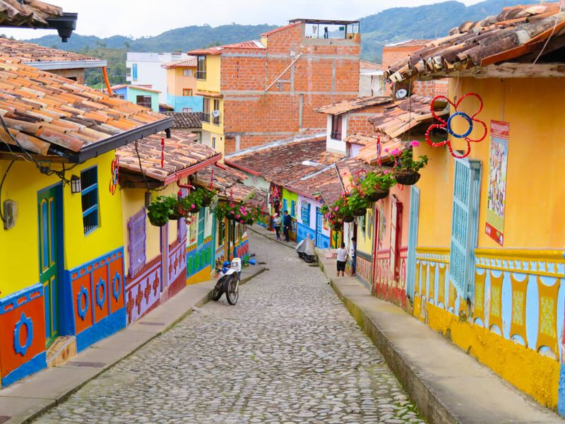 Guatapé’s Zócalo Homes