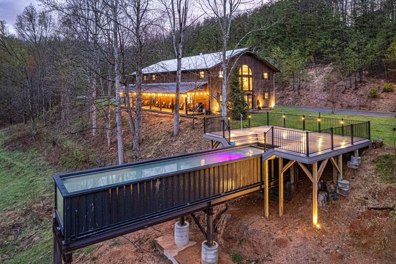 Rustic Cabin in the Smokies