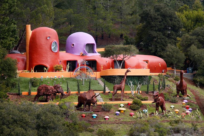 The Flintstone House, California