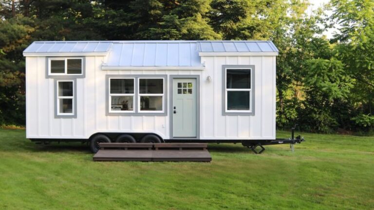 Tour the Ultimate Tiny Home Where Smart Design Meets Effortless Style