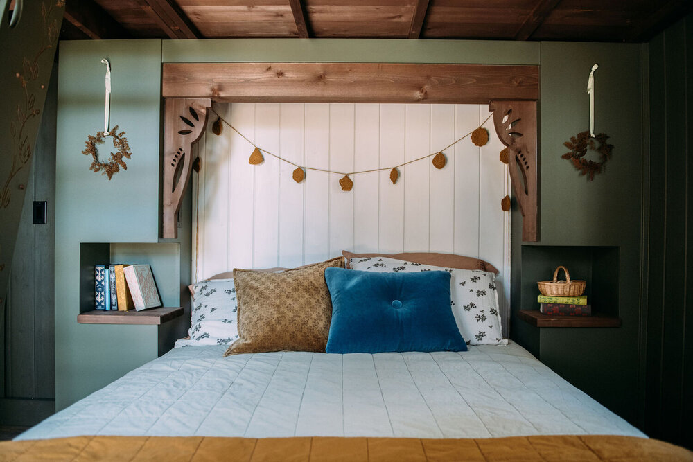 bedroom with a bed, bedside tables