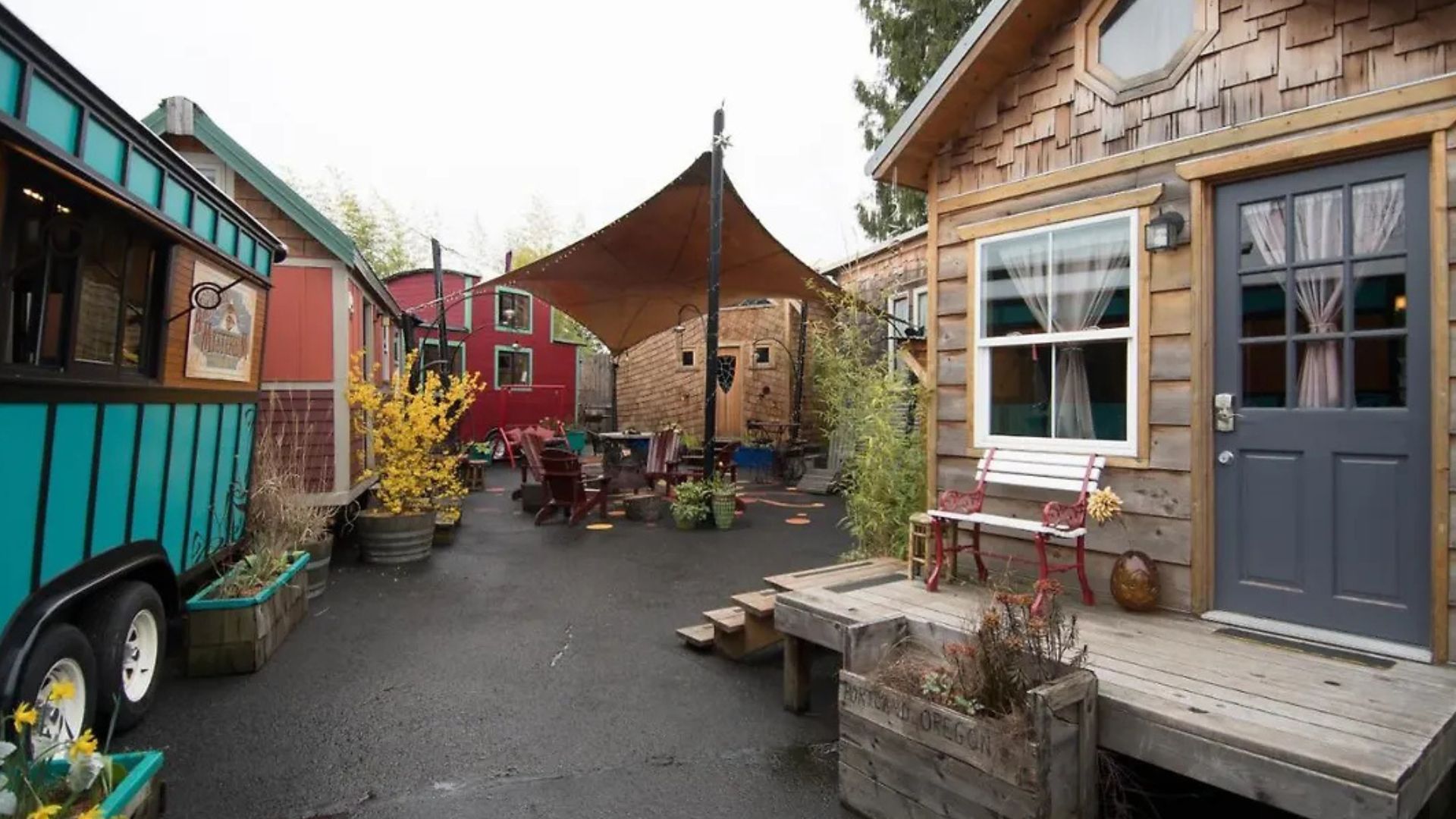 tiny house hotel complex