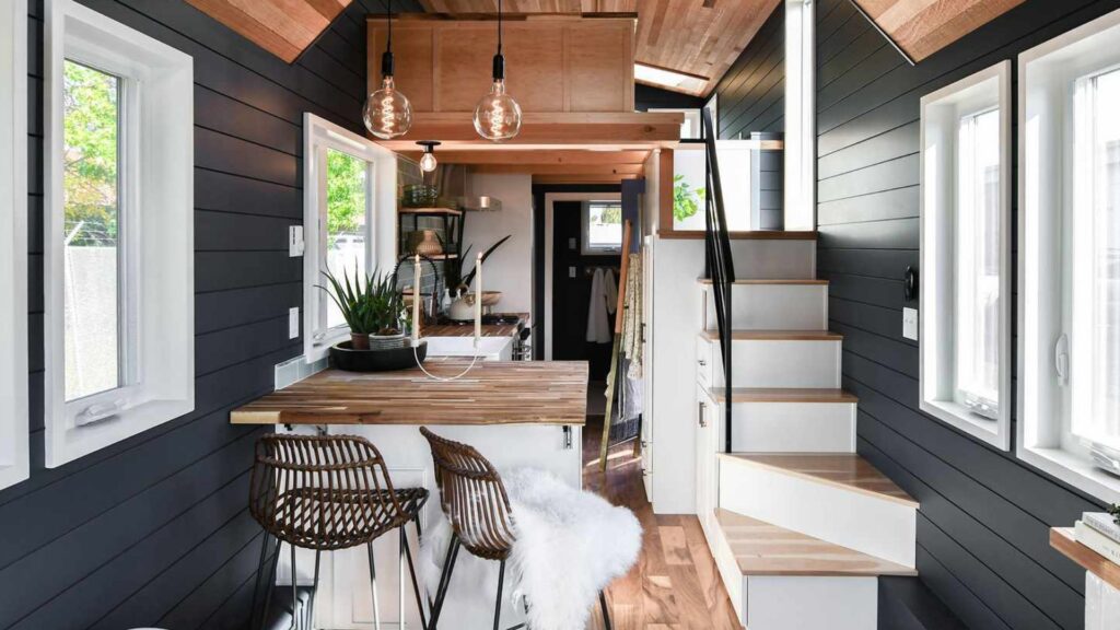 18 FlatPack Homes That Will Blow Your Mind