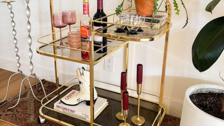 vintage bar car