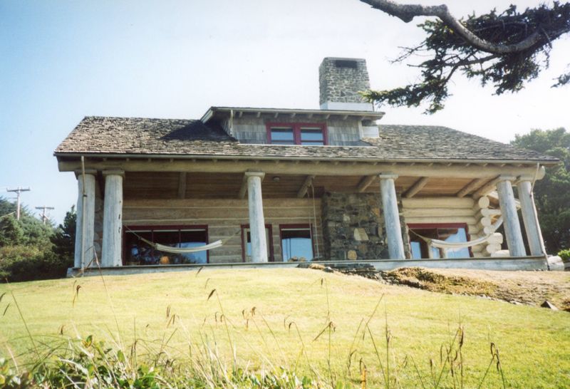 Beach Cabin in Cannon Beach, Oregon