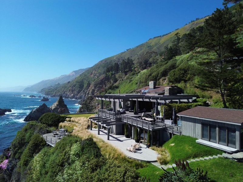 Big Sur Coastal Retreat