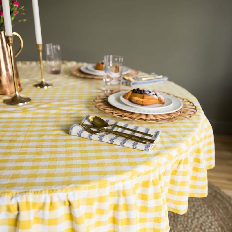 Checkered Tablecloths