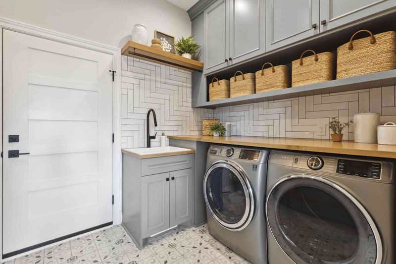 Chic Laundry Room