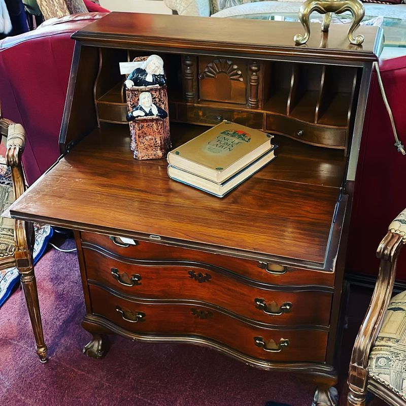 Classic Writing Bureau