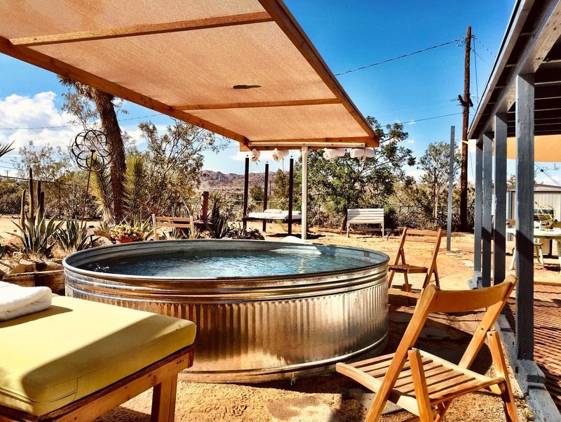 Desert Hideaway with Hot Tub