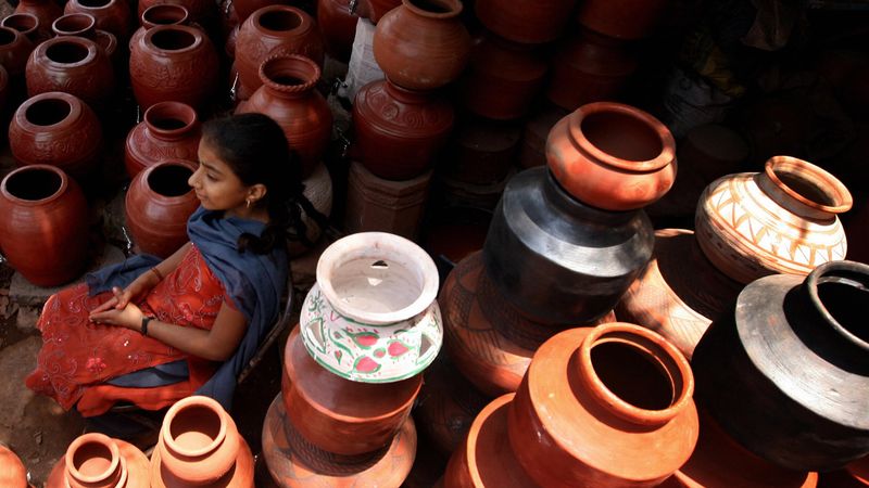 Earthenware Pot