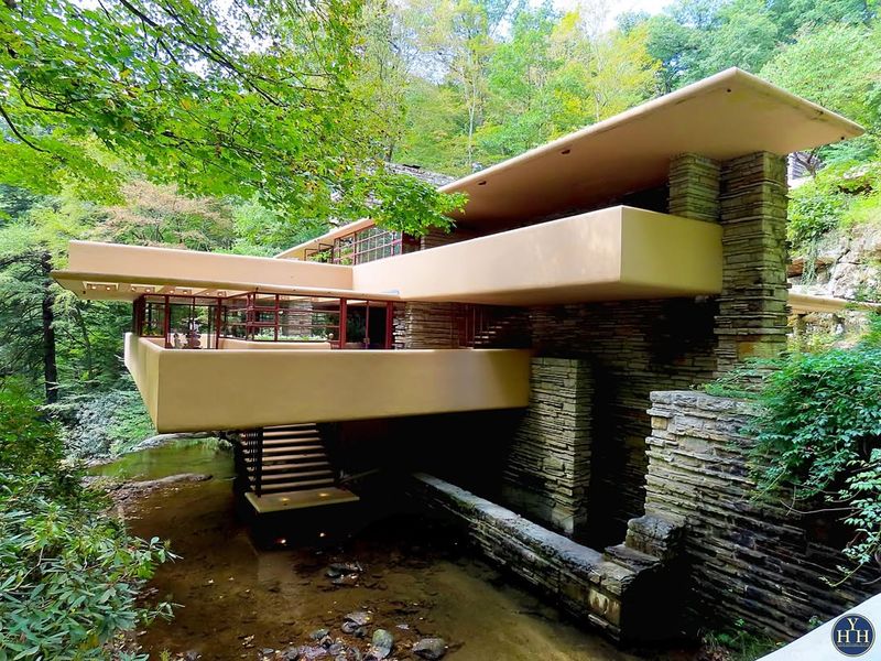 Fallingwater Concrete Retreat, USA