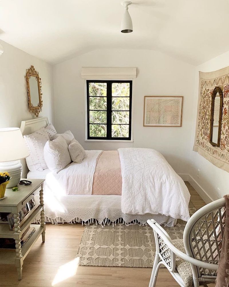 Fashion a Guest Bedroom