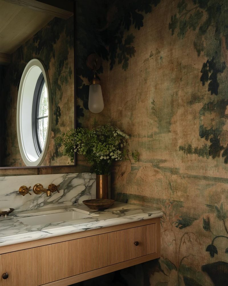 Forest-Inspired Bathroom