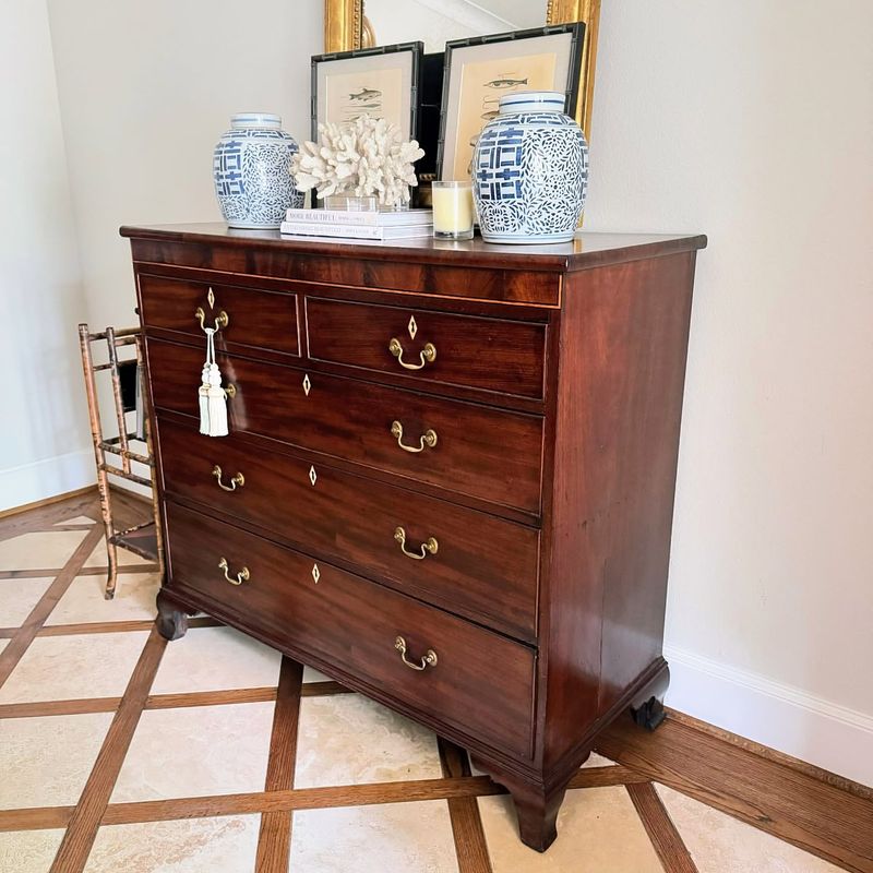 Georgian Mahogany Chest of Drawers