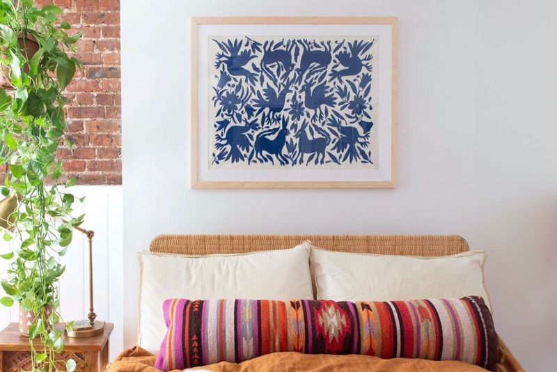 Hang Wall Tapestries