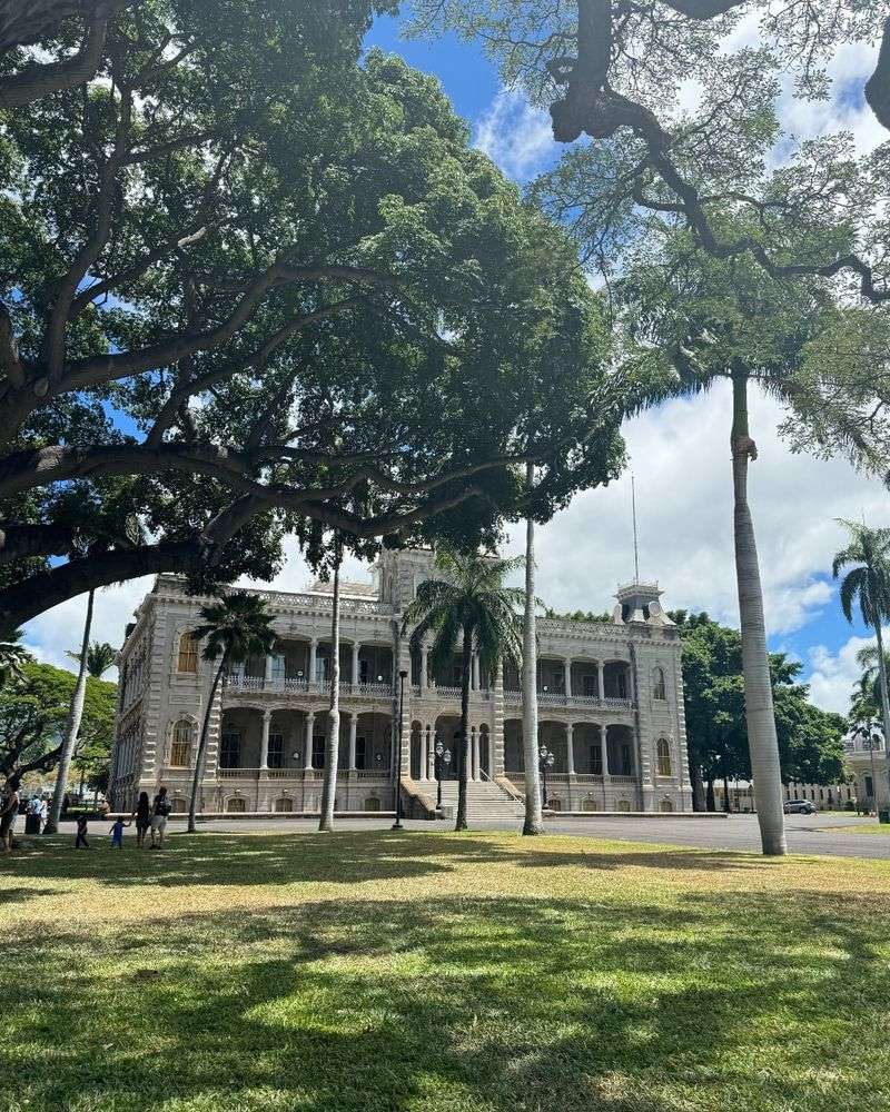 Iolani Palace