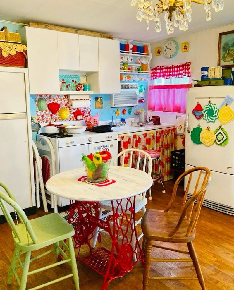 Kitschy Kitchen Decor