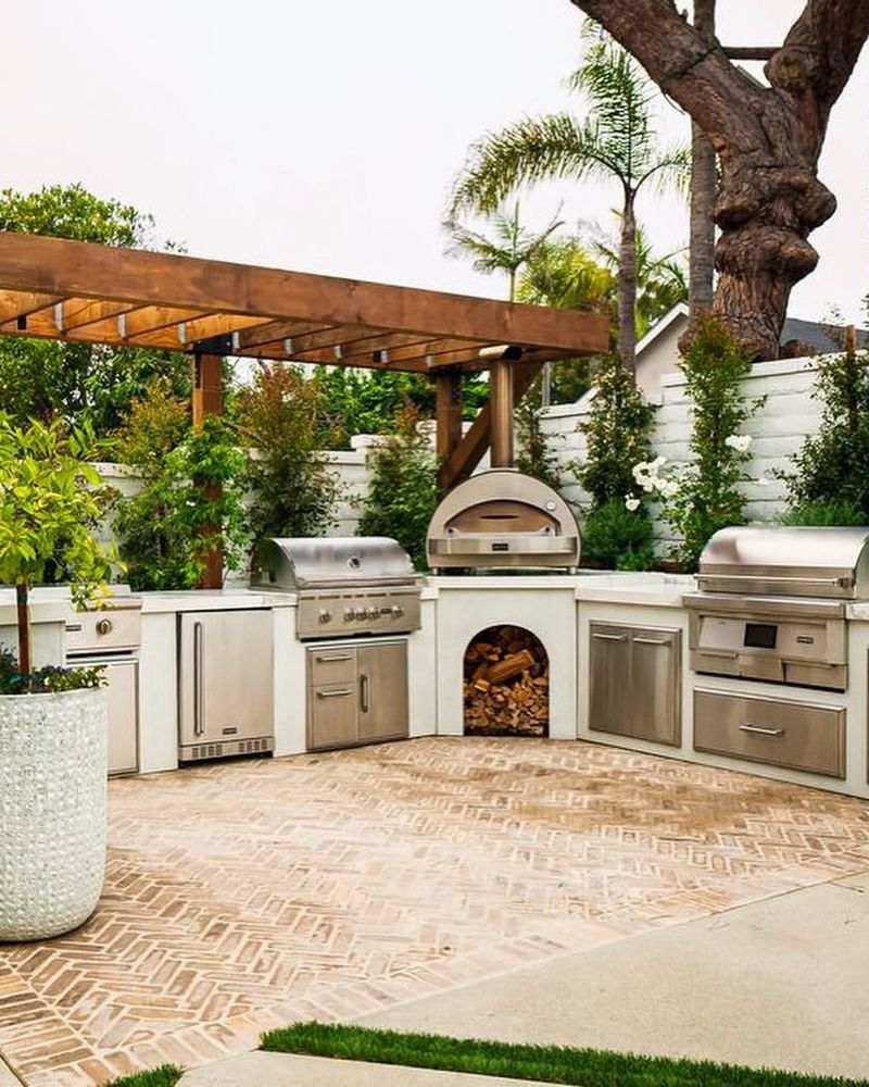 Lavish Outdoor Kitchen