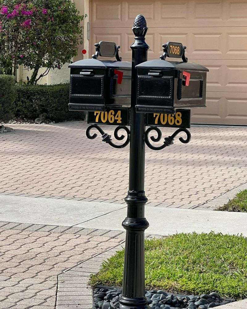 Mailbox Makeover