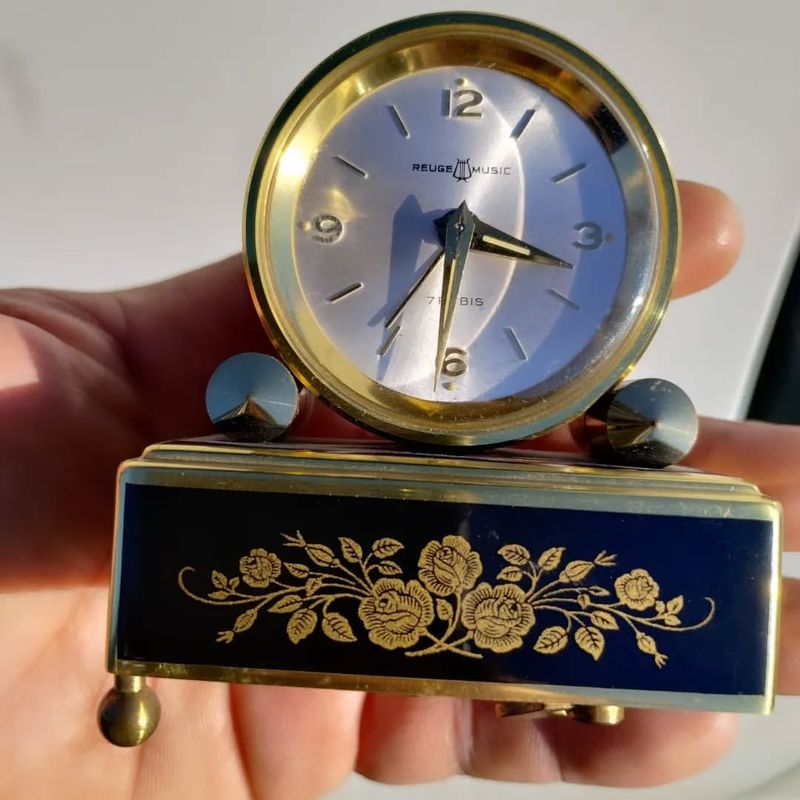 Mechanical Alarm Clock