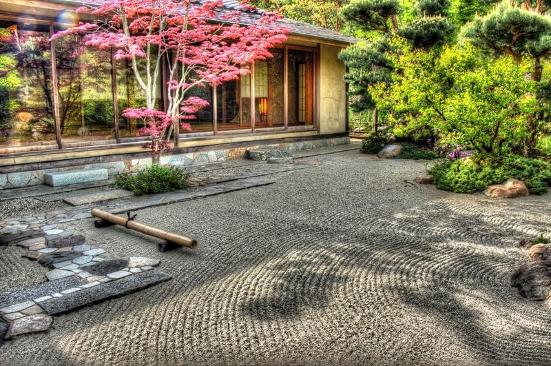 Minimalist Japanese Garden