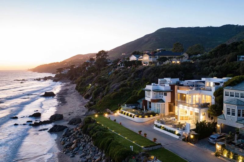 Oceanfront Oasis in Malibu