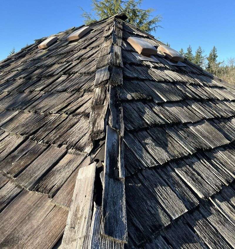 Outdated Roofing