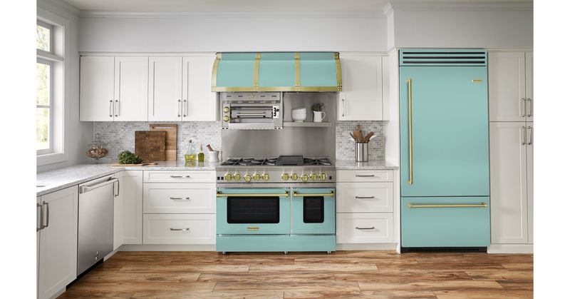 Pale Aqua Appliances