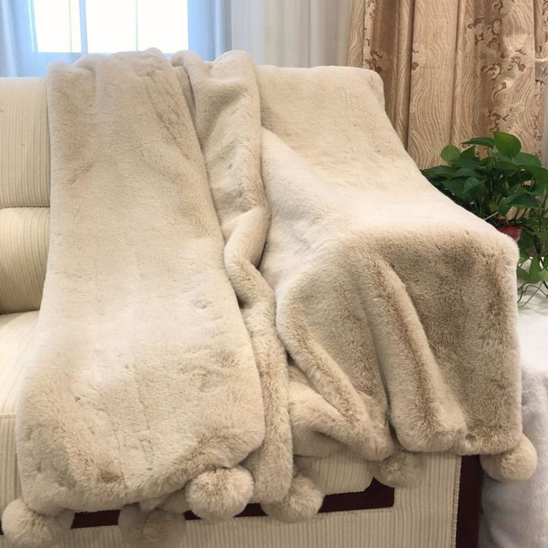 Plush Throw Blankets