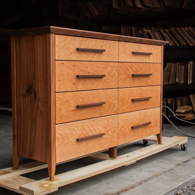 Shaker Style Chest of Drawers