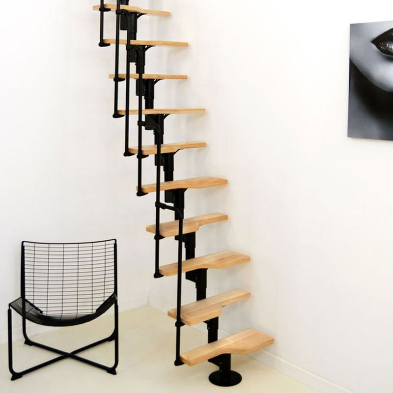 Space-Saving Stairs