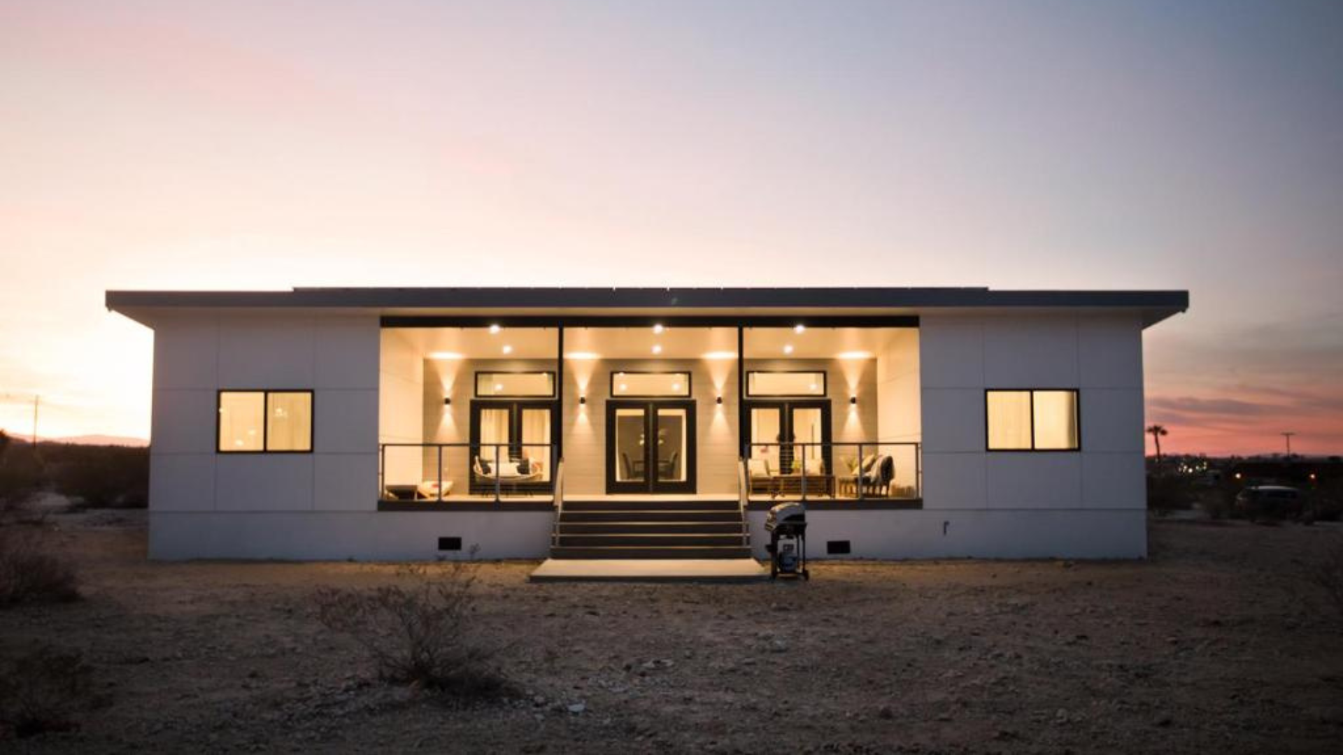 tiny but spacioous house in the desert