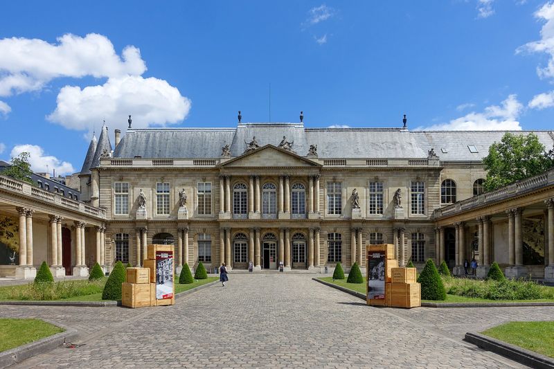 The Rococo Residence - Paris, France