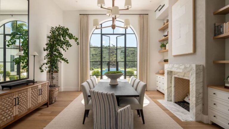 dining room with a view