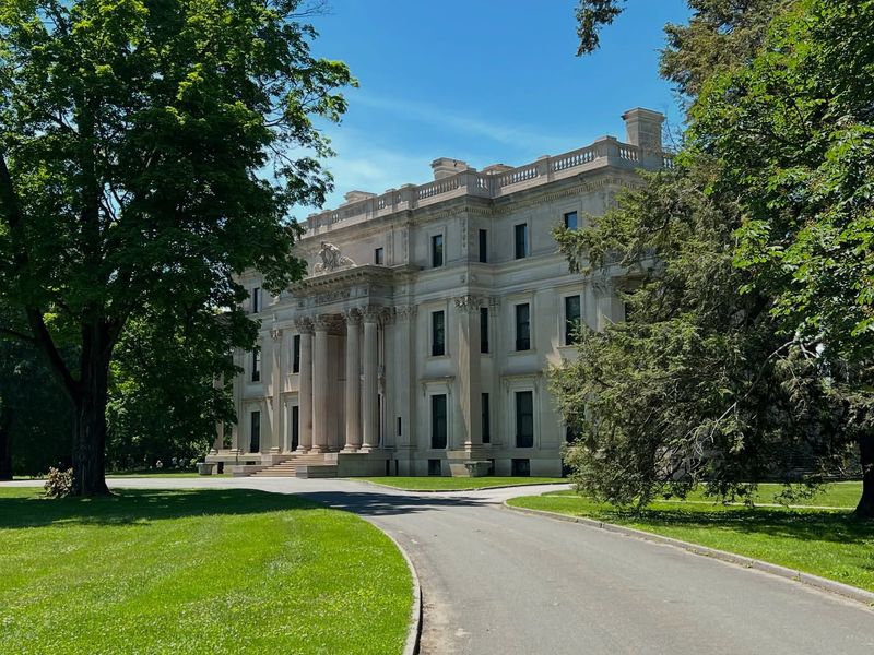 The Vanderbilt Mansion - Frederick William Vanderbilt